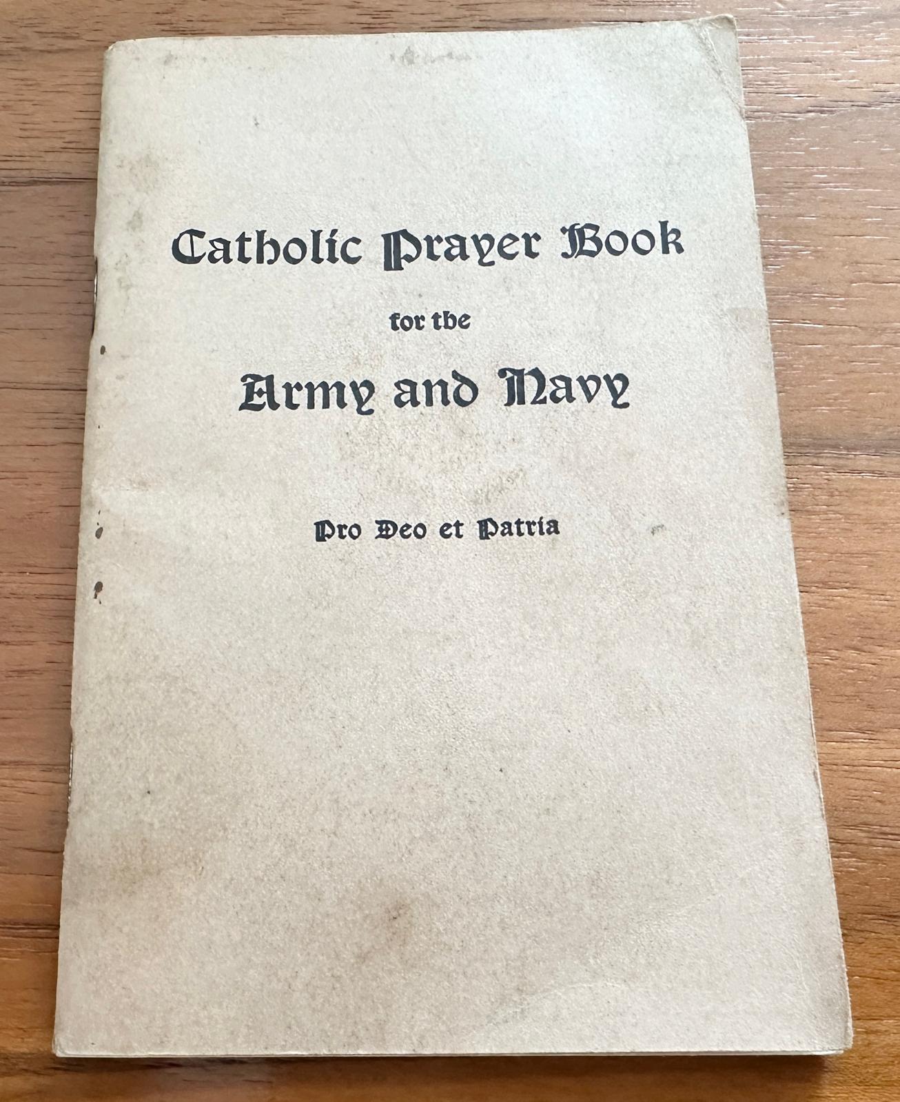 Livre de prières catholique pour l'armée et la marine américaine 100% original